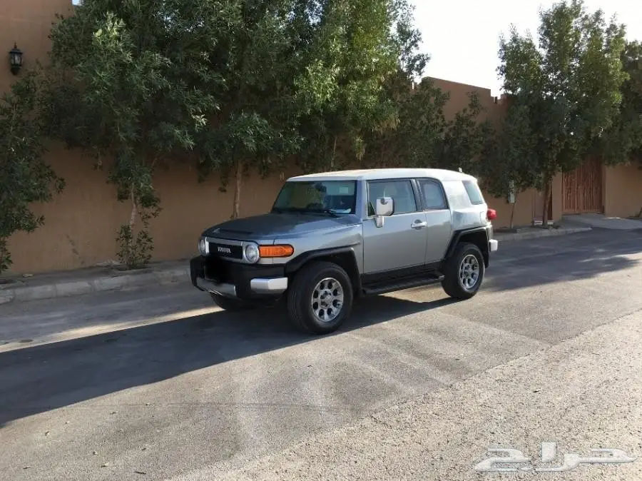 للبيع عاجل اف جي 2011 نظيف جدا  (image 2)