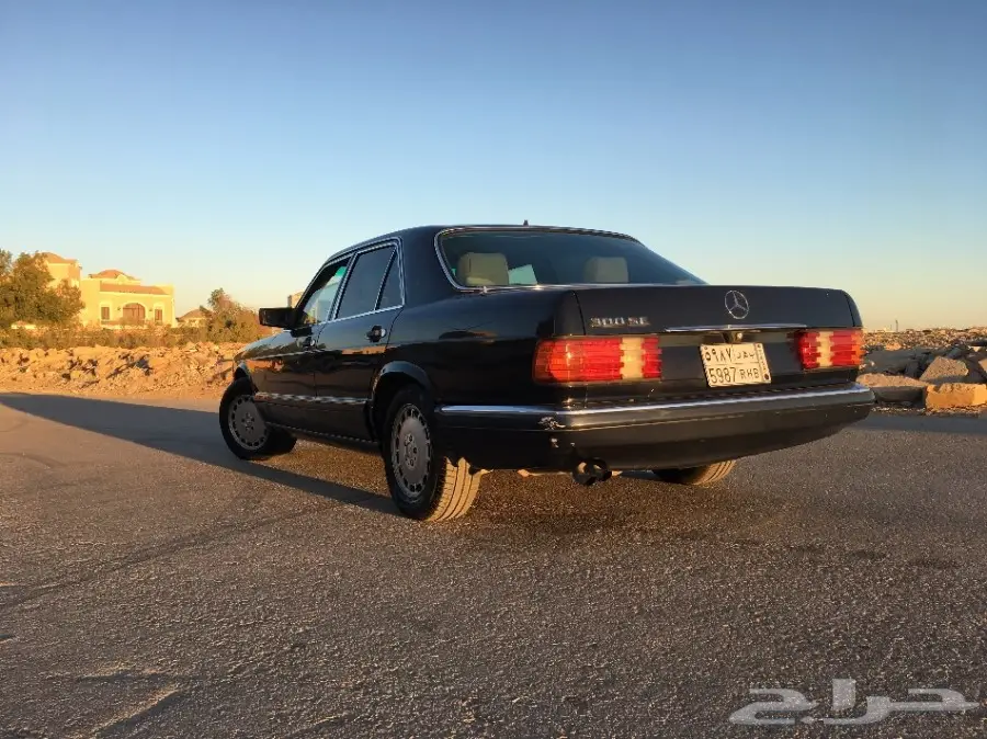 مرسيدس se300 1990  (image 1)