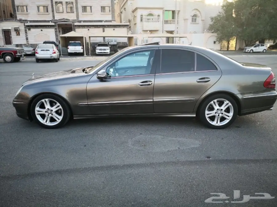 مرسيدس E280 (image 8)