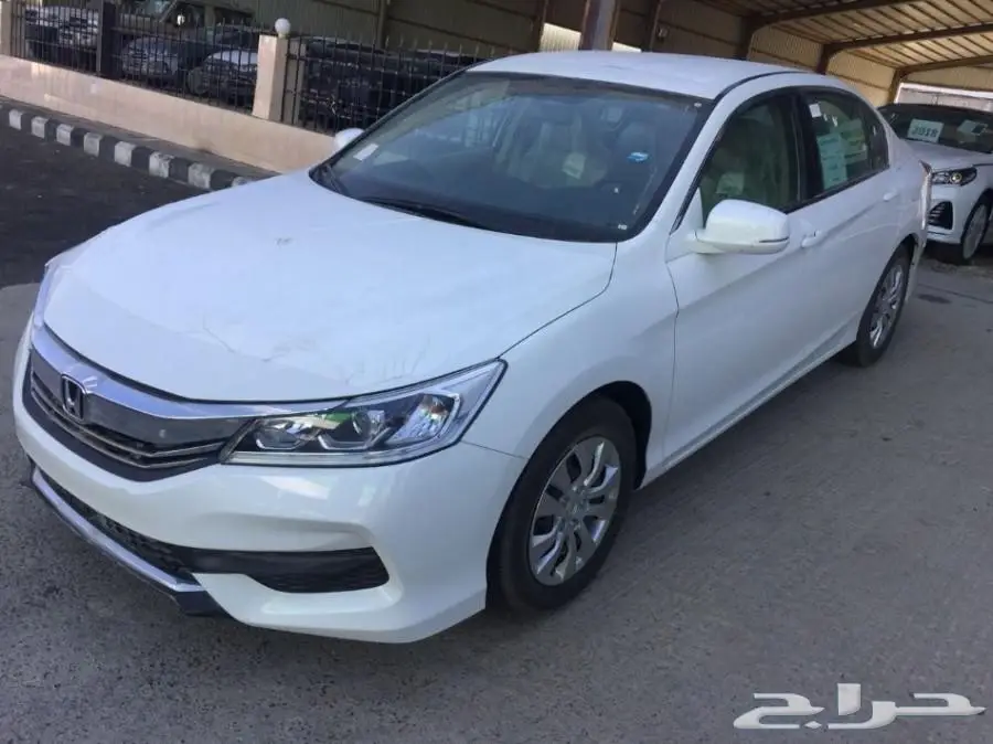 عرض هوندا أكورد استنادر - بدون دفعة أولى!