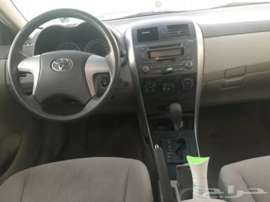 Toyota corolla 2010  (image 6)