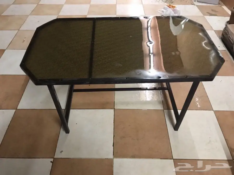 كراسي حديد للبيع