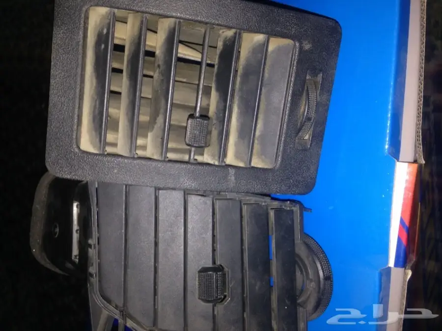 شبك مكيف هايلكس 