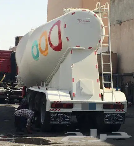 للبيع بلكر لنقل الاسمنت السايب حموله 55 طن 
