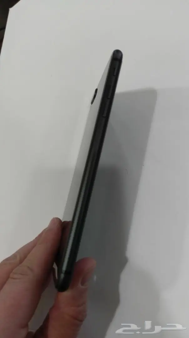 ايفون 8 بلس للبيع (image 2)