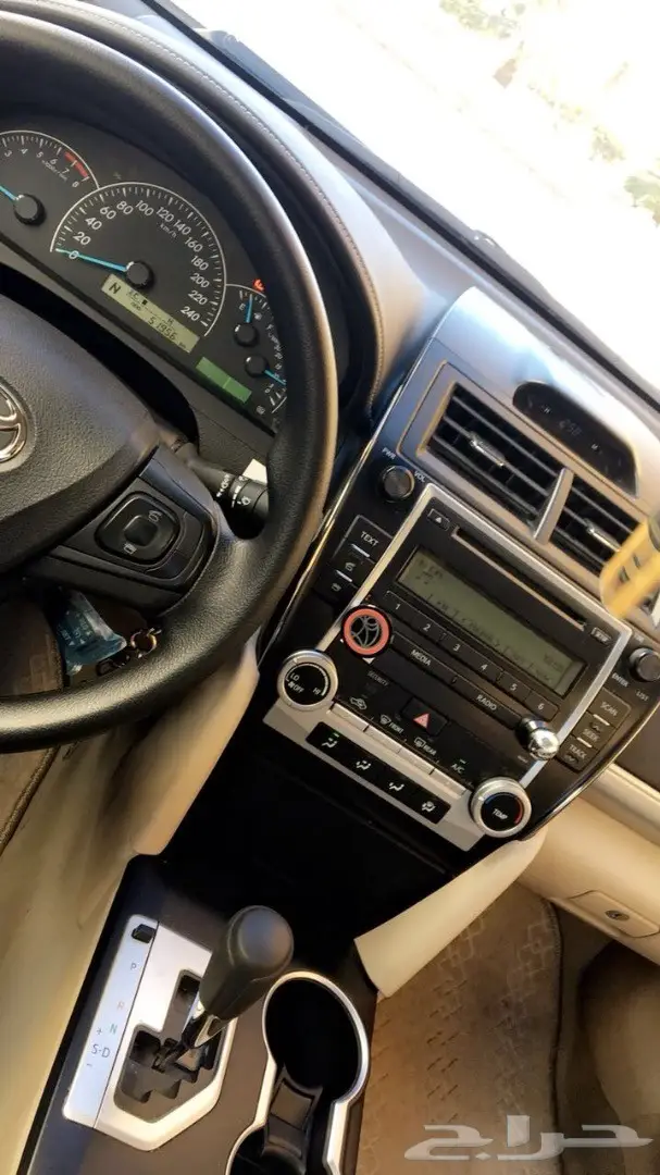 للبيع كامري بريمي 2016 (image 11)