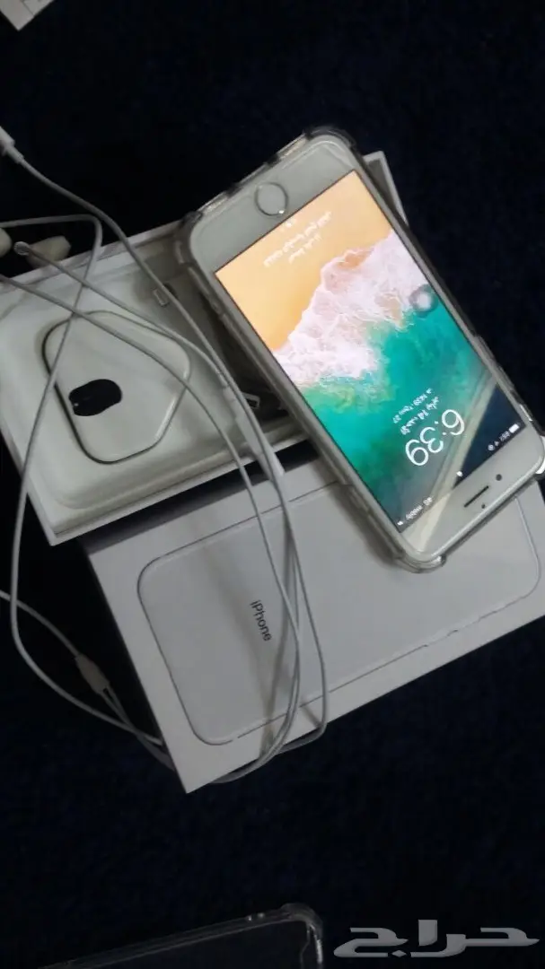 ايفون 8 عادي 64 قيقا 