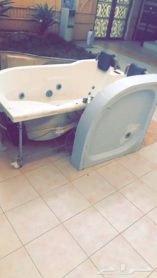 جاكوزي وبانيو للبيع