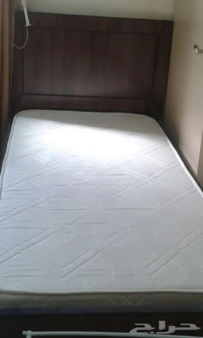 اثاث منزلي حديث بحاله ممتازه  (image 22)