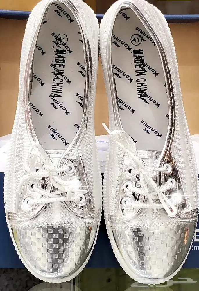 احذية نسائية سبورت ..جمله فقط