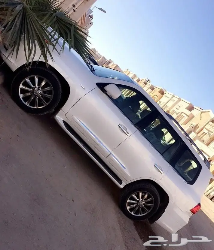 جيب لكزس 2010 نظييف 