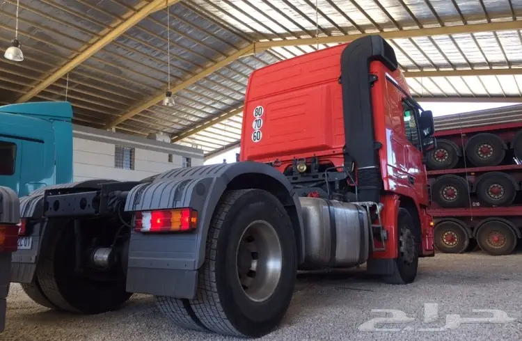 للبيع اكتروس 1841 موديل 2009 بطاقه جمركيه جده (image 5)