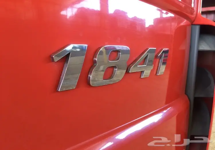 للبيع اكتروس 1841 موديل 2009 بطاقه جمركيه جده (image 9)