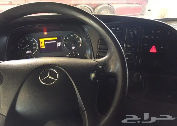 للبيع اكتروس 1841 موديل 2009 بطاقه جمركيه جده (image 22)