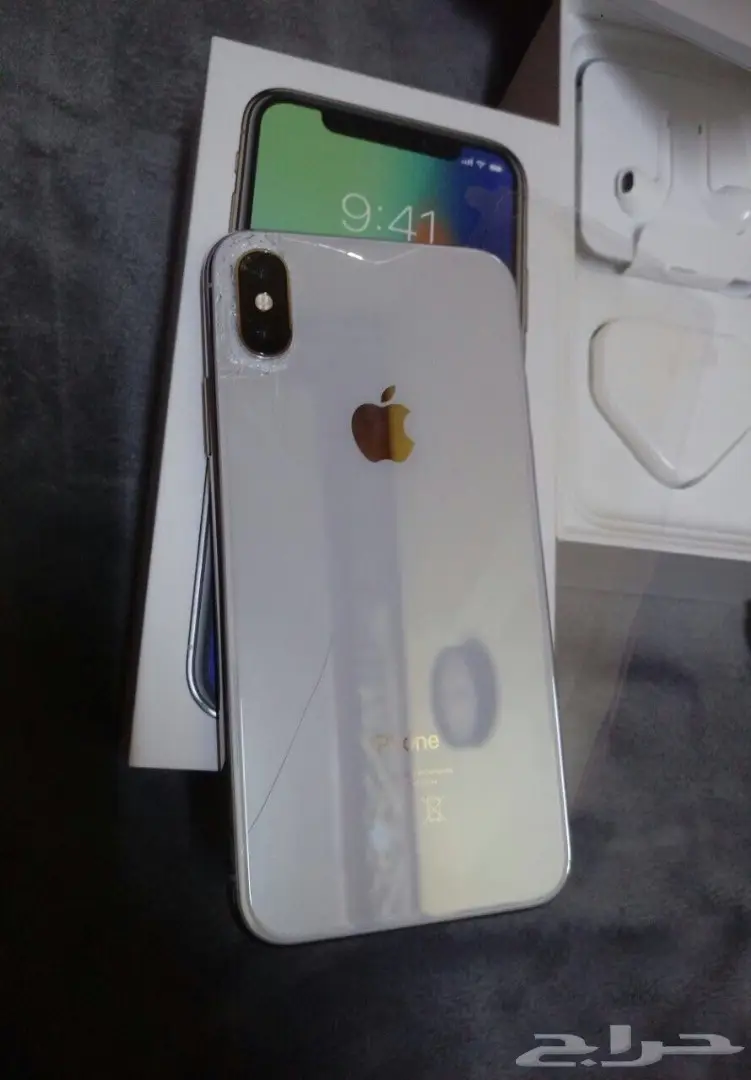 iPhone X 64GB - أبيض فضي - عرض مميز! (image 1)