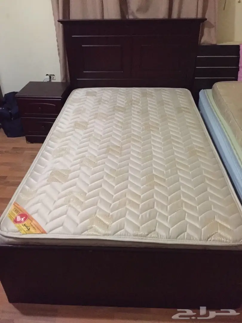 غرفة نوم للبيع (image 2)