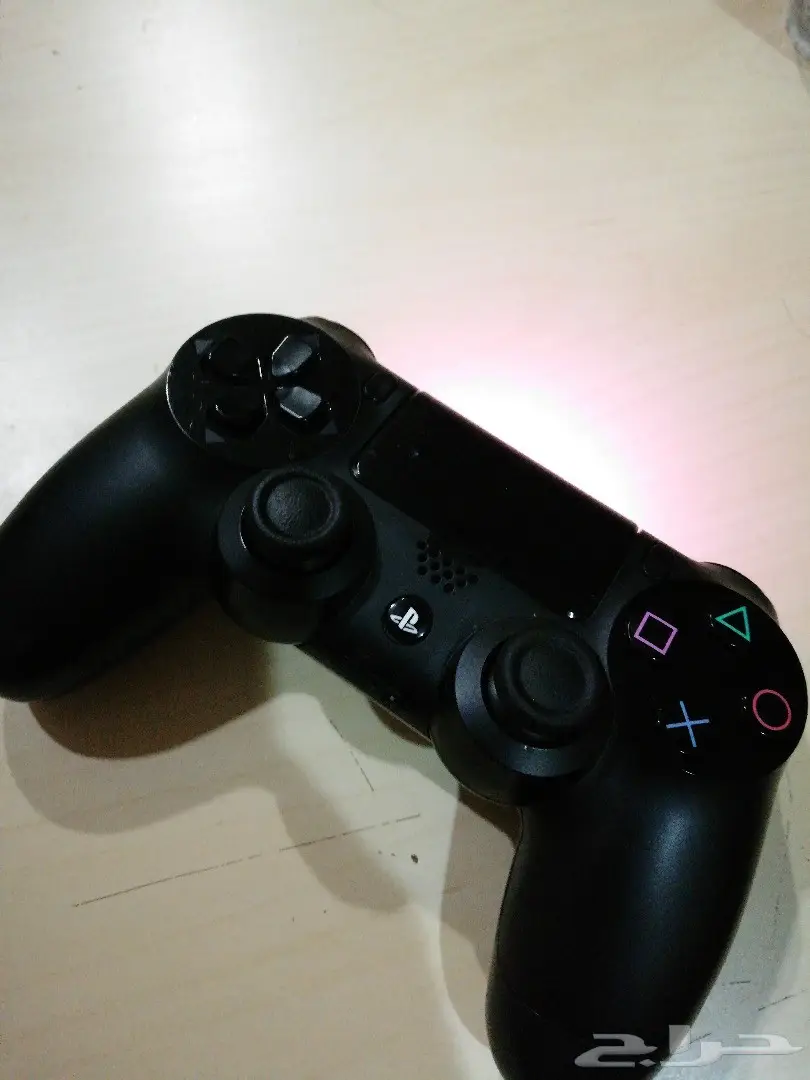 يد بلايستيشن 4 