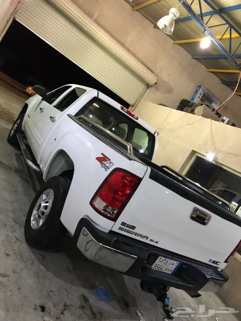 جي ام سي يوكون سز - حالة ممتازة!