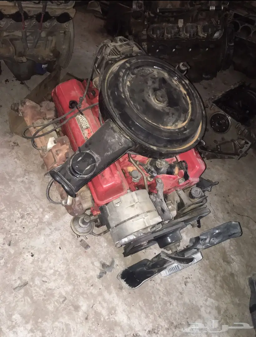 مكينة  شفرولية 350 حمراء كاملة