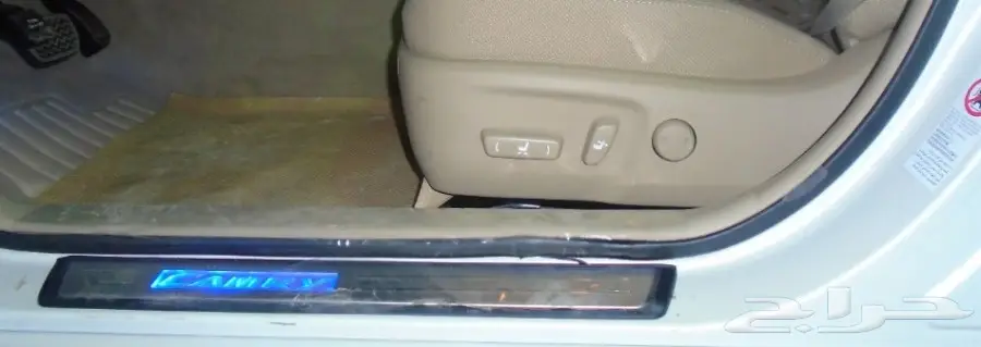 تويوتا كامري فل كامل 2017 ( خليجي )  (image 8)