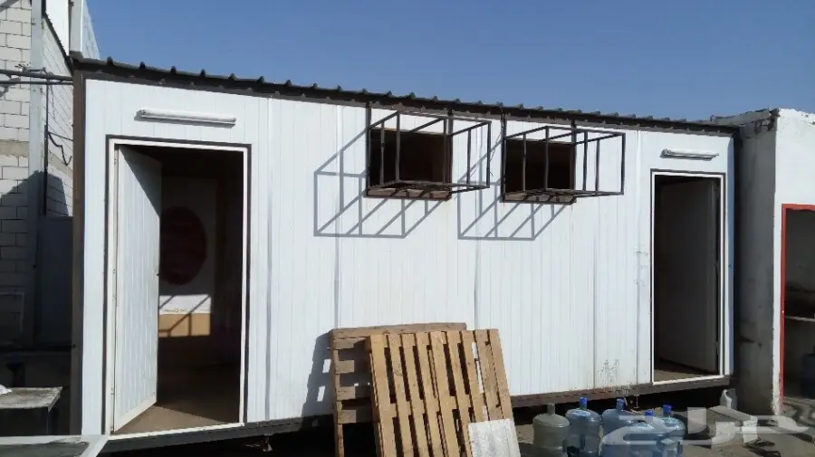 كبينة تصلح سكن للعمال