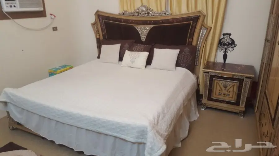 للبيع اثاث منزل شبه جديد