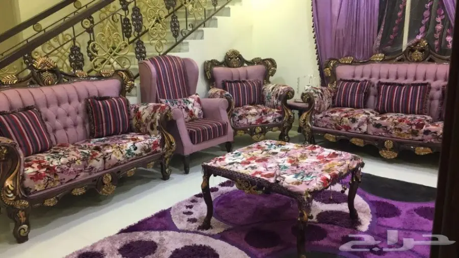 كنب فاخر للبيع