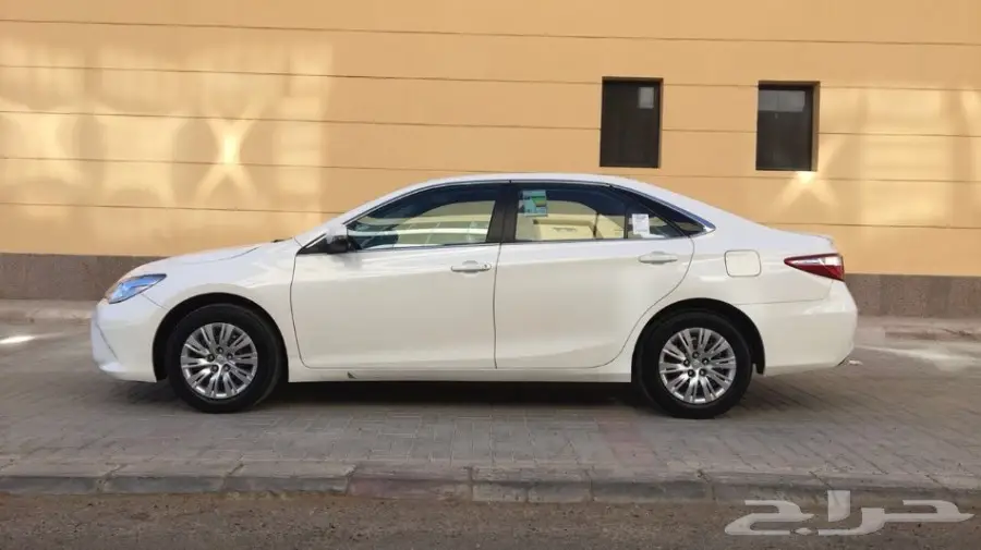 للبيع كامري بريمي 2016 (image 1)