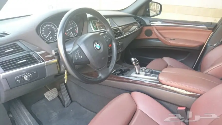 للبيع سيارة  ام دبليو BMW X5 ابيض موديل 2013 (image 5)