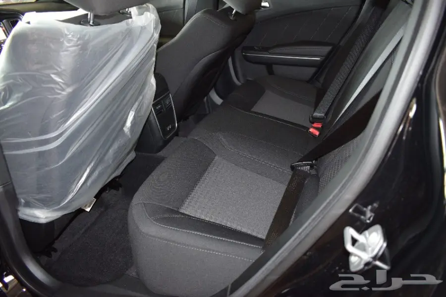  دودج تشارجر SXT 2 - فتحه شاشه - 2018 - سعوي (image 13)