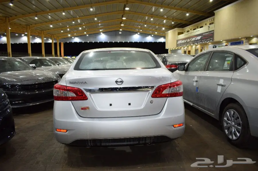  نيسان سنترا ستاندر 2017 سعودي (image 8)