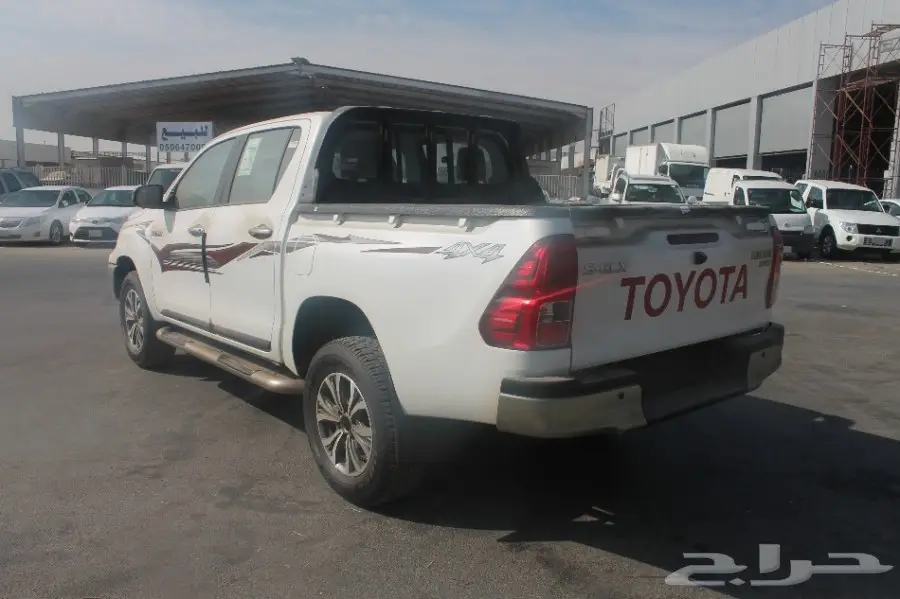 تويوتا هايلوكس غمارتين دبل 2018 ديزل سعودي (image 7)