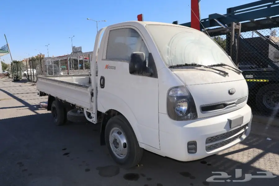 كيا كي 4000 جي ابيض  بكب غمارة 2016 (image 1)