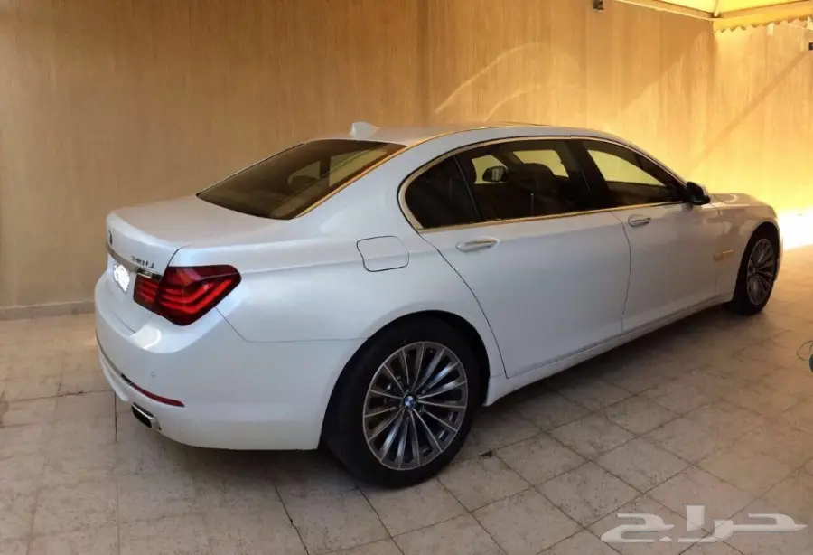 للبيع بي ام دبليو 2015  (image 1)