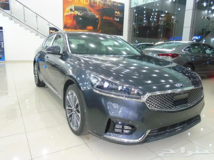 كيا - كادينزا فل كامل موديل 2018 (image 12)
