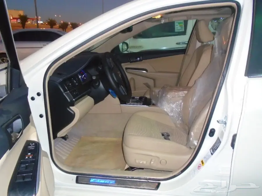 تويوتا كامري فل كامل 2017 ( خليجي )  (image 6)