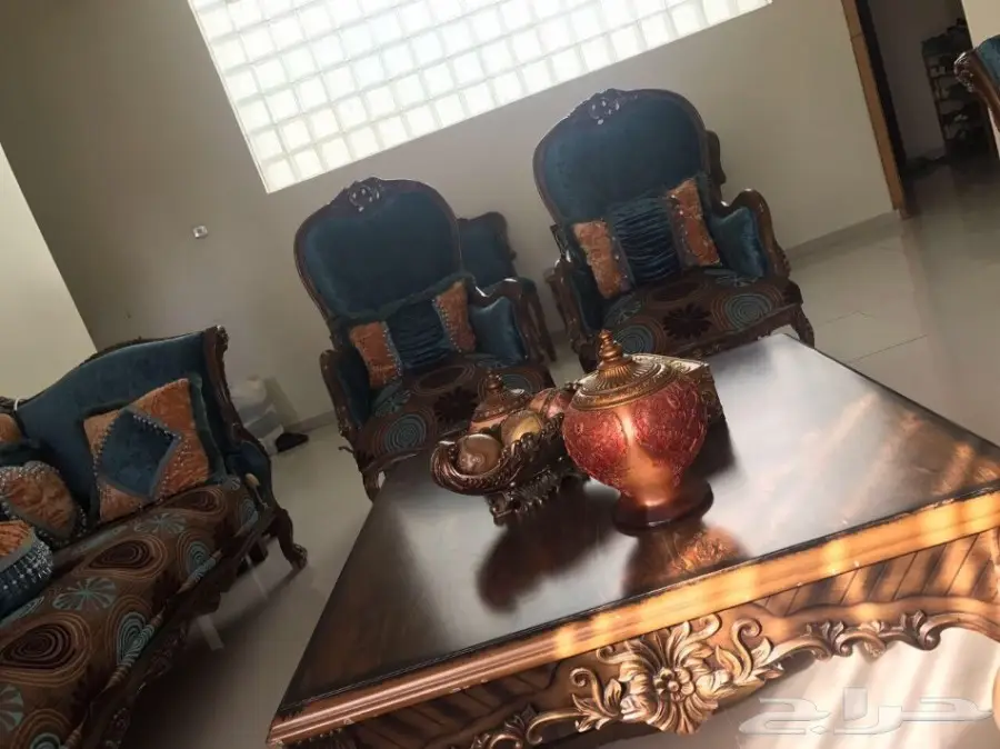 أثاث فاخر: كنب كلاسيك تركي أصيل (image 2)