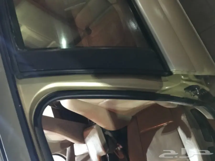 BMW 318i 2001 - فرصة لا تُفوت! (image 8)