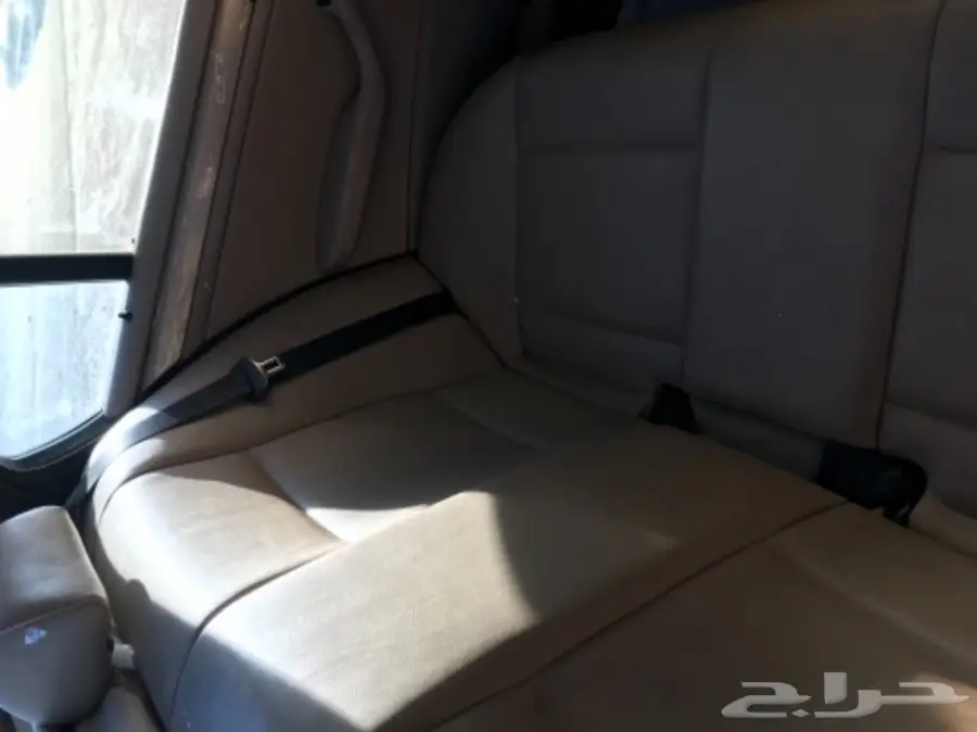 BMW 318i 2001 - فرصة لا تُفوت! (image 24)