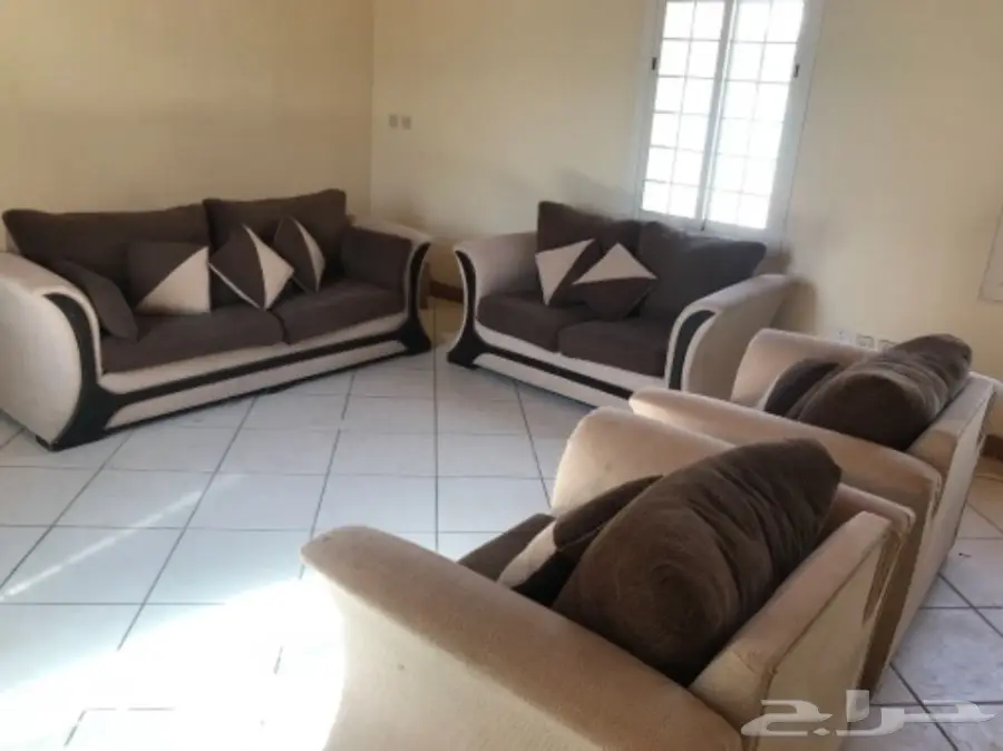 طقم كنب للبيع