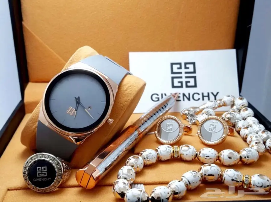 اطقم رجالي ماركات (image 60)