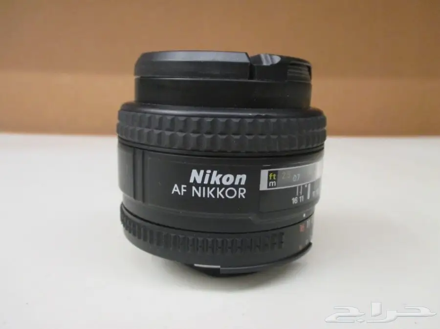 كاميرا Nikon D5300 ( نظيفة )  مع 3 عدسات (image 1)
