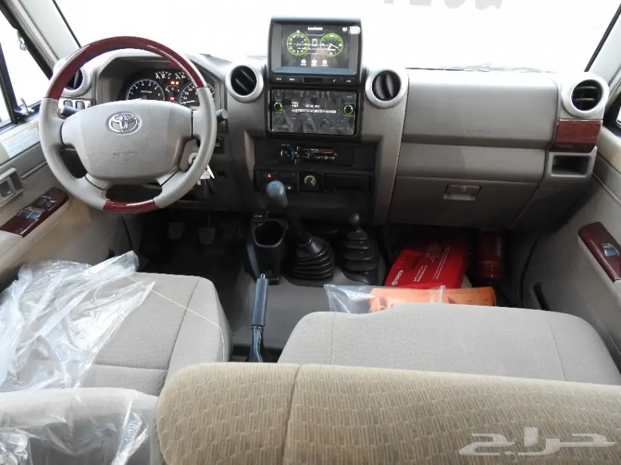 تويوتا شاص 2017 رفرف فل كامل فطيمي  (image 6)