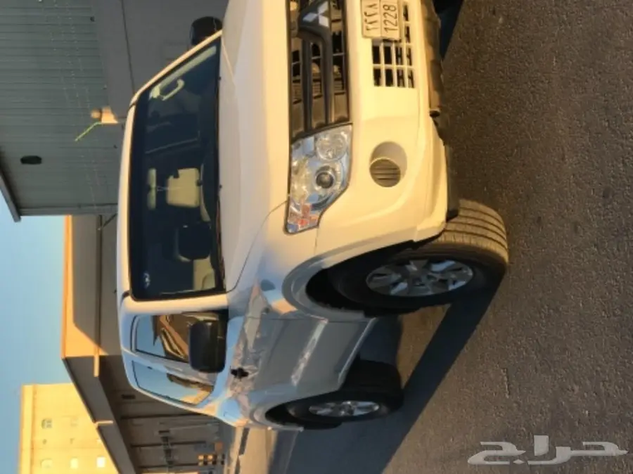 للبيع باجيرو باب واحد 2014 (image 2)