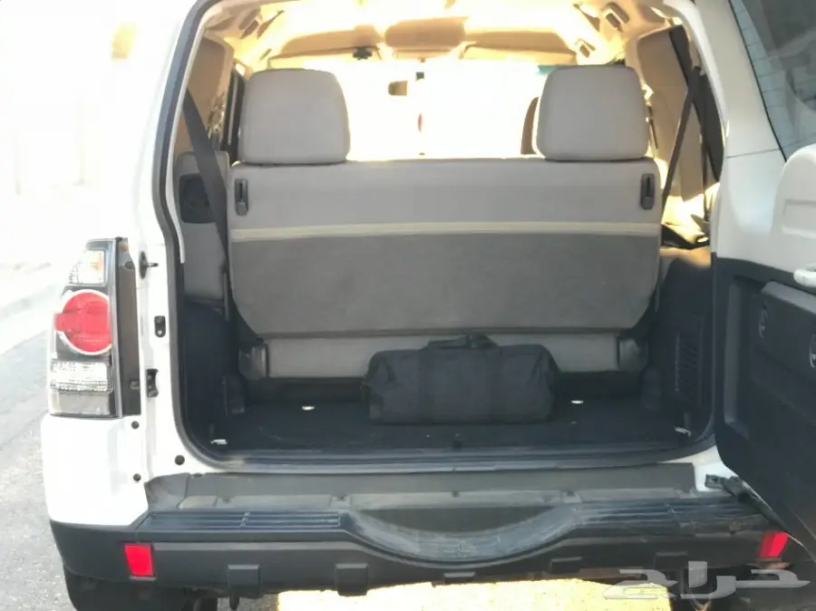 للبيع باجيرو باب واحد 2014 (image 6)