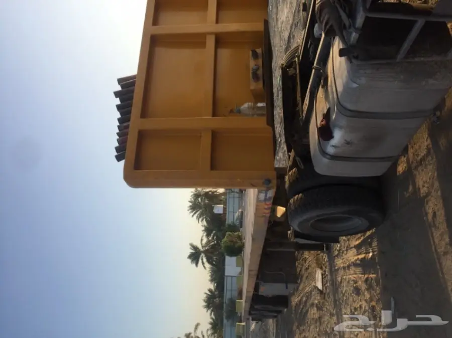 للبيع سطحة ثلاثة محاور موديل 2012