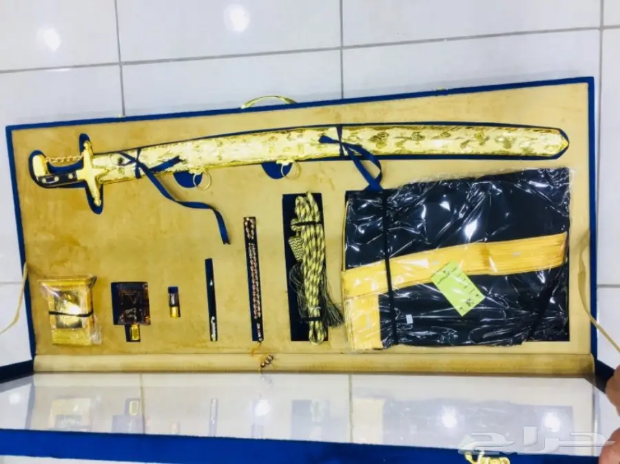 طقم هدية يجمل وبسعر أجمل الكميه محدودة شاهد (image 11)