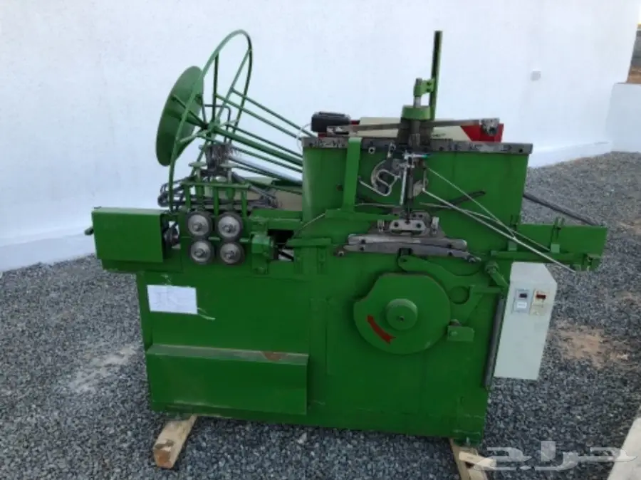 مصنع مسامير ومعاليق ملابس للبيع (image 2)