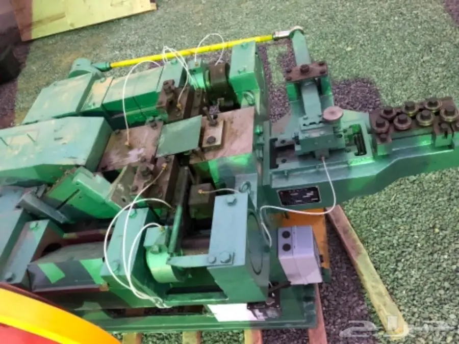 مصنع مسامير ومعاليق ملابس للبيع (image 7)