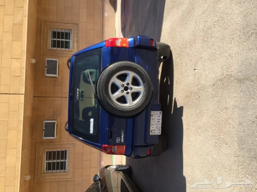 Toyota Rav4 (image 1)